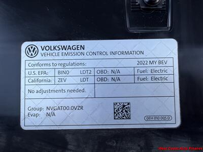 2022 Volkswagen ID.4 Pro S AWD- w/Navigation and Back up Camera - Photo 24 - San Marcos, CA 92078