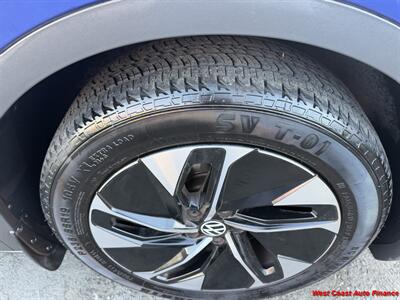 2022 Volkswagen ID.4 Pro S AWD- w/Navigation and Back up Camera - Photo 8 - San Marcos, CA 92078