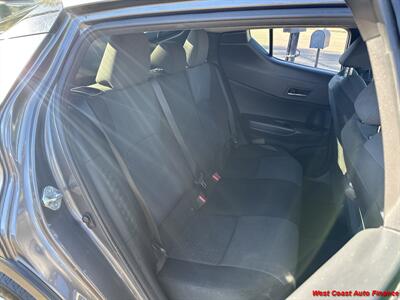 2021 Toyota C-HR LE  w/Bk Up Camera - Photo 26 - San Diego, CA 92111
