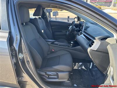 2021 Toyota C-HR LE  w/Bk Up Camera - Photo 17 - San Diego, CA 92111