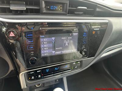 2017 Toyota Corolla SE  w/Bk Up Camera - Photo 13 - San Diego, CA 92111