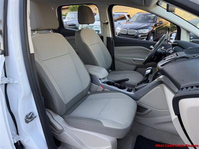 2015 Ford C-MAX Hybrid SE - Photo 18 - San Marcos, CA 92078
