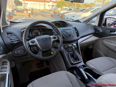 2015 Ford C-MAX Hybrid SE - Photo 4 - San Marcos, CA 92078
