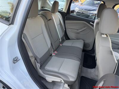 2015 Ford C-MAX Hybrid SE - Photo 21 - San Marcos, CA 92078