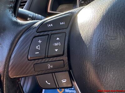 2015 Mazda Mazda3 i Touring  w/Bk Up Camera - Photo 29 - San Diego, CA 92111