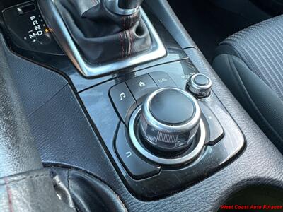 2015 Mazda Mazda3 i Touring  w/Bk Up Camera - Photo 28 - San Diego, CA 92111