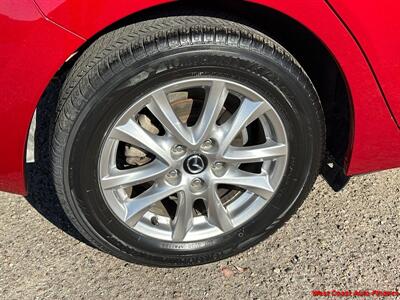 2015 Mazda Mazda3 i Touring  w/Bk Up Camera - Photo 18 - San Diego, CA 92111