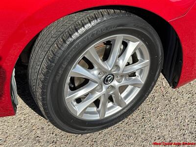 2015 Mazda Mazda3 i Touring  w/Bk Up Camera - Photo 17 - San Diego, CA 92111