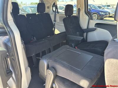 2014 Dodge Grand Caravan SXT   - Photo 20 - San Diego, CA 92111