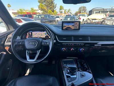 2017 Audi Q7 2.0T quattro Premium Plus  w/Navigation and Back up Camera - Photo 12 - San Diego, CA 92111