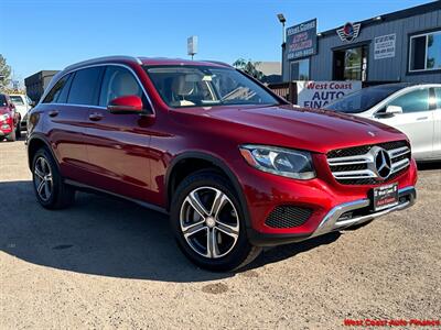 2016 Mercedes-Benz GLC GLC 300  w/Navigation and Back up Camera