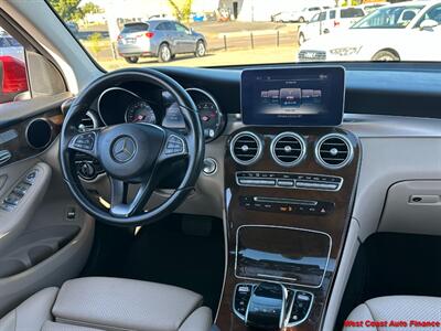 2016 Mercedes-Benz GLC GLC 300  w/Navigation and Back up Camera - Photo 43 - San Diego, CA 92111