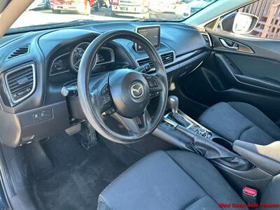 2016 Mazda Mazda3 i Sport  w/Bk Up Camera - Photo 23 - San Diego, CA 92111