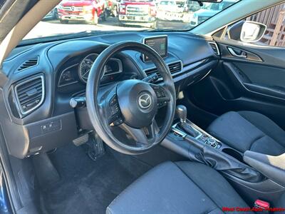 2016 Mazda Mazda3 i Sport  w/Bk Up Camera - Photo 21 - San Diego, CA 92111