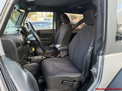 2015 Jeep Wrangler Sport  4X4 - Photo 15 - San Marcos, CA 92078