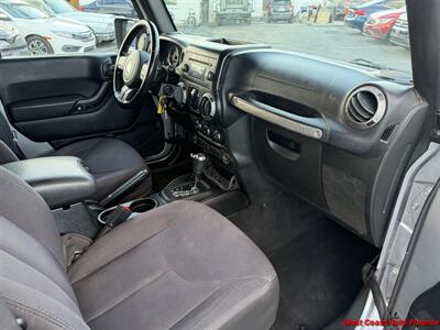 2015 Jeep Wrangler Sport  4X4 - Photo 14 - San Marcos, CA 92078