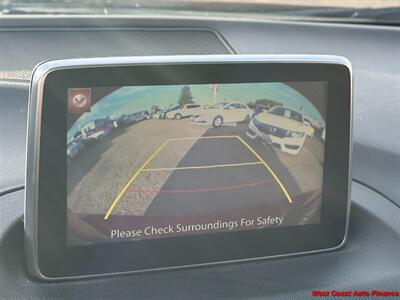 2016 Mazda Mazda3 i Sport  w/Bk Up Camera - Photo 7 - San Diego, CA 92111