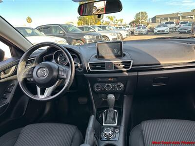 2016 Mazda Mazda3 i Sport  w/Bk Up Camera - Photo 3 - San Diego, CA 92111