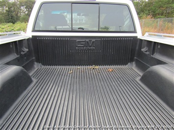 1995 Chevrolet Silverado 1500 Z71 Off Road 4X4 Regular Cab Short Bed   - Photo 5 - North Chesterfield, VA 23237