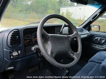 1995 Chevrolet Silverado 1500 Z71 Off Road 4X4 Regular Cab Short Bed   - Photo 17 - North Chesterfield, VA 23237