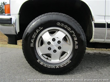 1995 Chevrolet Silverado 1500 Z71 Off Road 4X4 Regular Cab Short Bed   - Photo 11 - North Chesterfield, VA 23237