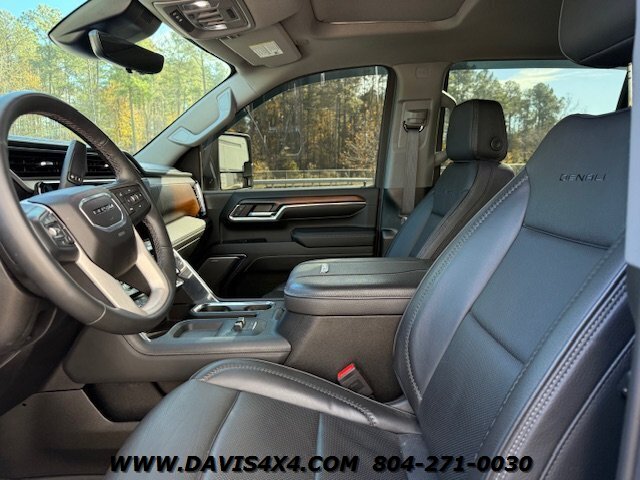 2024 GMC Sierra 3500 Denali HD Dually 4x4 Diesel - Photo 11 - North Chesterfield, VA 23237