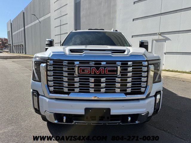 2024 GMC Sierra 3500 Denali HD Dually 4x4 Diesel - Photo 27 - North Chesterfield, VA 23237