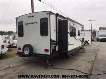 2017 Keystone Aerolite M-2820 RESL 32 Foot Camper (SOLD)   - Photo 12 - North Chesterfield, VA 23237