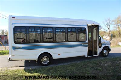 1996 Ford E-450 Super Duty Shuttle Bus  26 Passengers Dually Church Van Startra by Supreme Body Corporation - Photo 9 - North Chesterfield, VA 23237