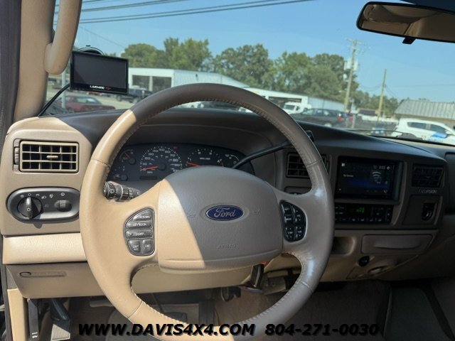 2004 Ford Excursion Limited 4x4 SUV - Photo 11 - North Chesterfield, VA 23237