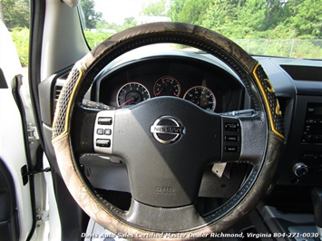 2010 Nissan Titan SE 4X4 5.6 Flex Fuel Crew Cab Short Bed   - Photo 21 - North Chesterfield, VA 23237