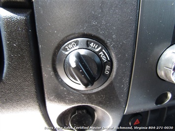 2010 Nissan Titan SE 4X4 5.6 Flex Fuel Crew Cab Short Bed   - Photo 23 - North Chesterfield, VA 23237