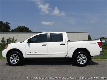 2010 Nissan Titan SE 4X4 5.6 Flex Fuel Crew Cab Short Bed   - Photo 2 - North Chesterfield, VA 23237