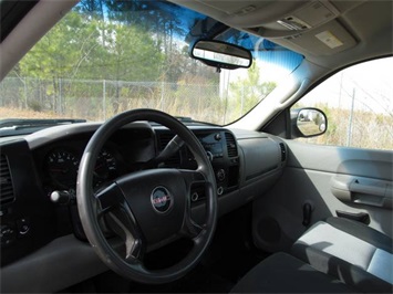 2007 GMC Sierra 1500 Classic Work Truck (SOLD)   - Photo 12 - North Chesterfield, VA 23237