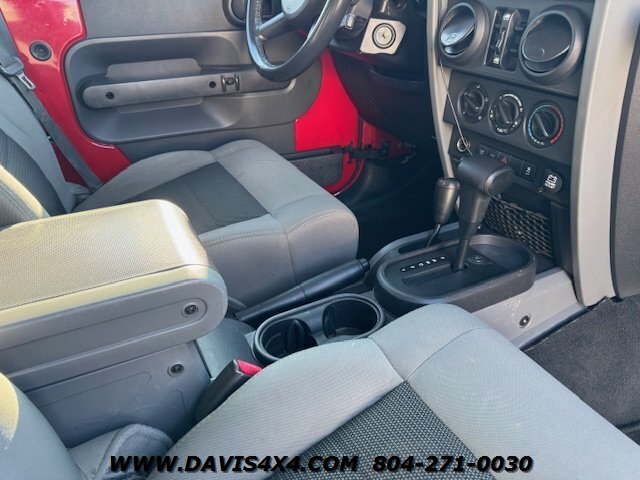 2010 Jeep Wrangler Lifted 4X4 Rubicon - Photo 12 - North Chesterfield, VA 23237