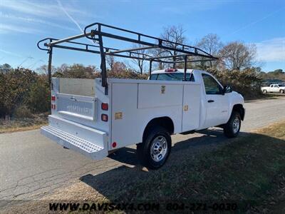 2013 Chevrolet Silverado 2500 HD Utility Truck   - Photo 4 - North Chesterfield, VA 23237