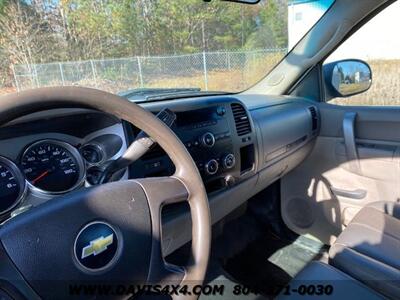 2013 Chevrolet Silverado 2500 HD Utility Truck   - Photo 9 - North Chesterfield, VA 23237