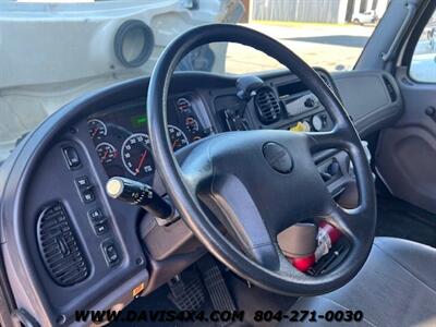 2019 Freightliner M2 26 Foot Box Truck   - Photo 7 - North Chesterfield, VA 23237