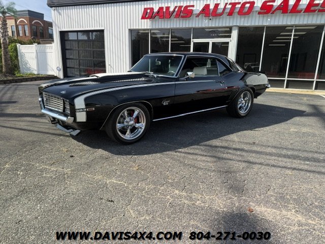 1969 Chevrolet Camaro SS Restomod   - Photo 1 - North Chesterfield, VA 23237