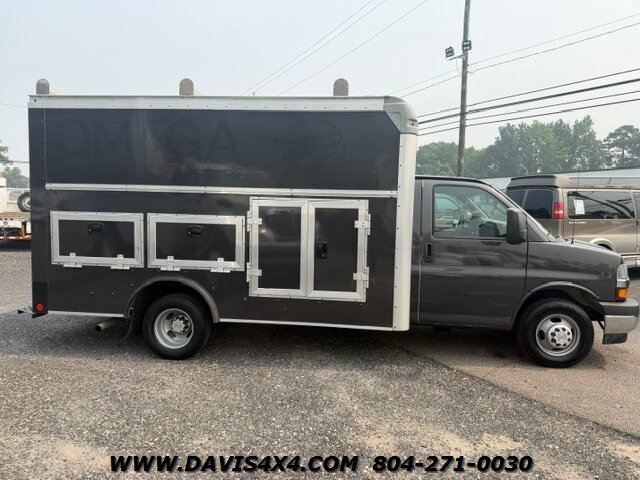2022 Chevrolet Express 3500 Box Truck - Photo 6 - North Chesterfield, VA 23237