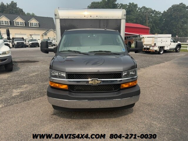 2022 Chevrolet Express 3500 Box Truck - Photo 8 - North Chesterfield, VA 23237