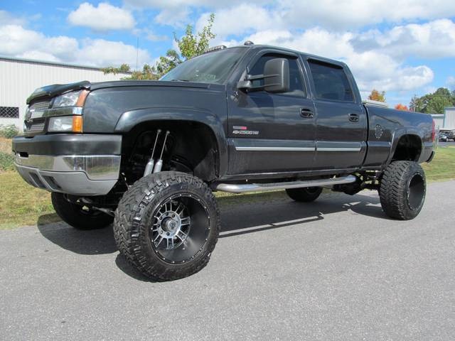 2003 Chevrolet Silverado 2500 LS (SOLD) - Photo 1 - North Chesterfield, VA 23237