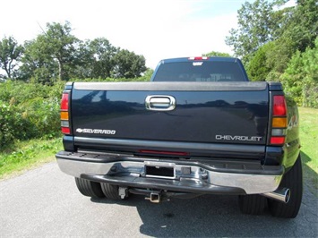 2005 Chevrolet Silverado 3500 LT (SOLD)   - Photo 4 - North Chesterfield, VA 23237