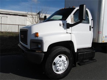 2005 GMC TopKick (SOLD)   - Photo 2 - North Chesterfield, VA 23237