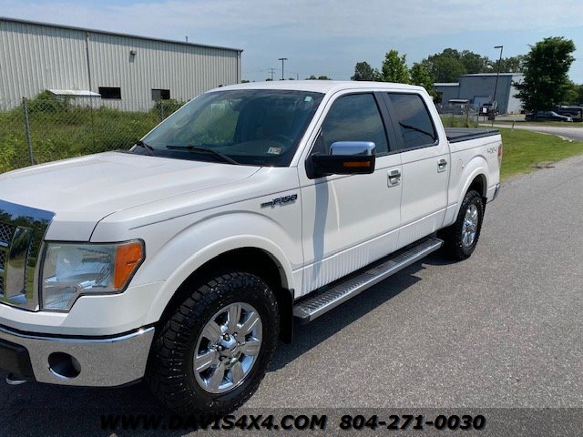 2010 Ford F-150 Crew Cab Super Crew Lariat 4x4 Pickup