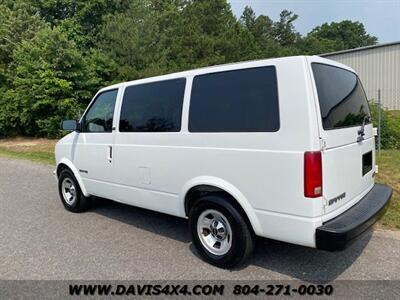 2002 GMC Safari SLE   - Photo 6 - North Chesterfield, VA 23237