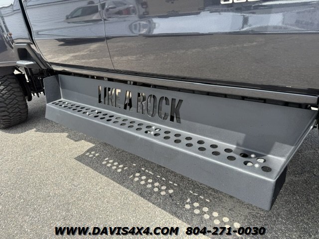 2023 Chevrolet Silverado 4500HD 4x4 Super Truck - Photo 8 - North Chesterfield, VA 23237