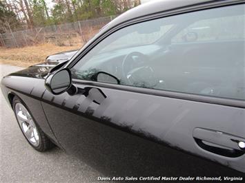 2012 Dodge Challenger R/T Hemi 5.7 V8 (SOLD)   - Photo 14 - North Chesterfield, VA 23237