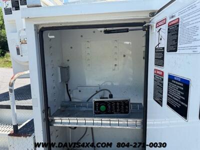 2012 Ford F-550 Super Duty Altec Bucket Truck   - Photo 14 - North Chesterfield, VA 23237