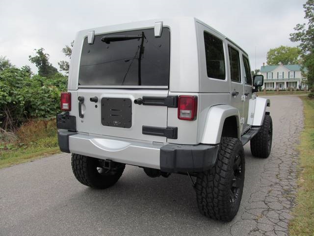 2008 Jeep Wrangler Unlimited Sahara Lifted Off Road 4X4 Manual